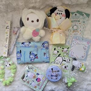 Sanrio Pochacco Surprise Gift